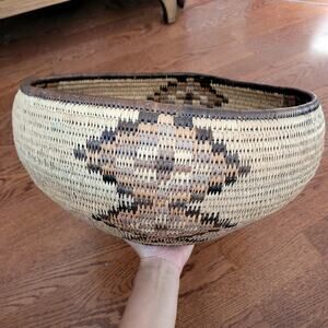 VTG Handmade Large Basket Bowl 14 in Ethnic
